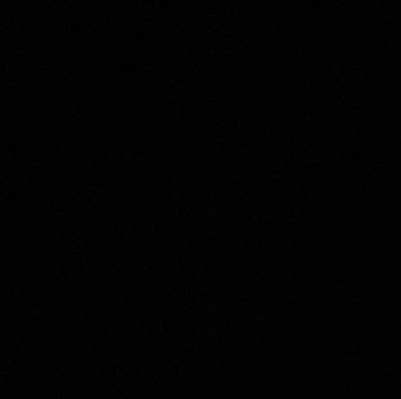 Meet your Posher, Stephanie - Picture 1 of 1